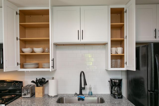 419 Lily Street, Greenville, SC 29617