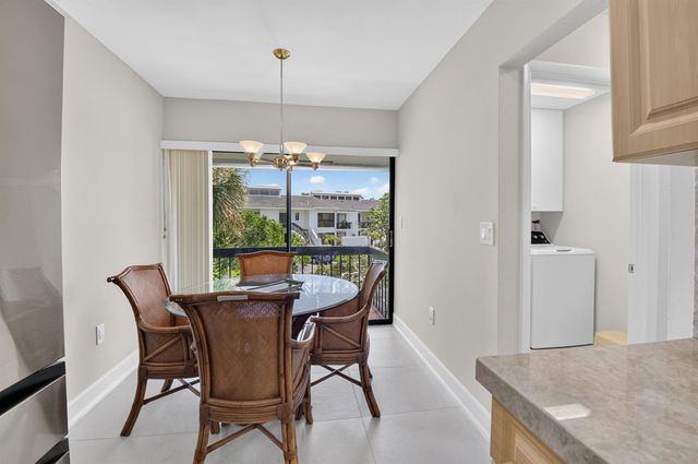 7759 Lakeside Boulevard G806, Boca Raton, FL 33434