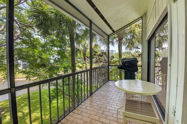 7759 Lakeside Boulevard G806, Boca Raton, FL 33434