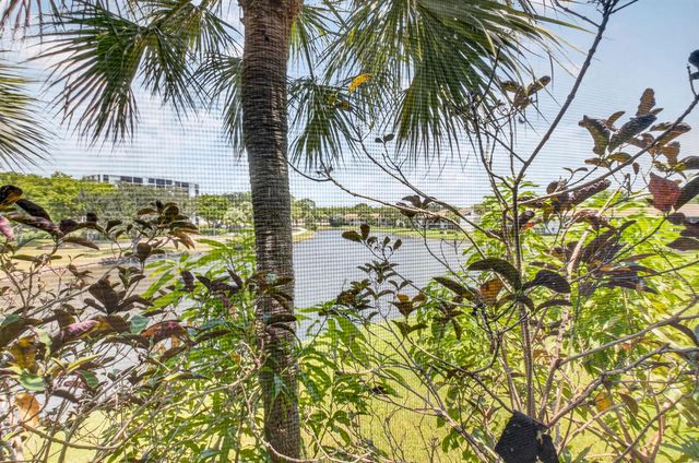 7759 Lakeside Boulevard G806, Boca Raton, FL 33434