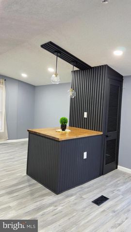 201 FOREST GREEN, Aberdeen, MD 21001