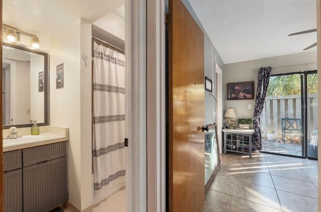 3468 NW 37TH AVENUE, Gainesville, FL 32605