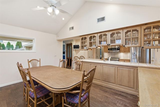 87 Capt Shankey Drive, Garnerville, NY 10923