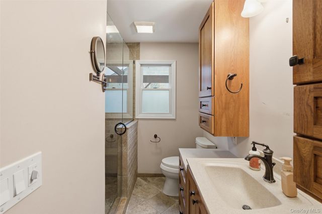 87 Capt Shankey Drive, Garnerville, NY 10923