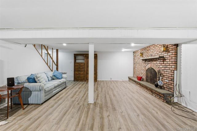 87 Capt Shankey Drive, Garnerville, NY 10923