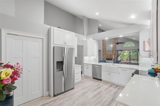 324 DORNOCH COURT, Winter Springs, FL 32708
