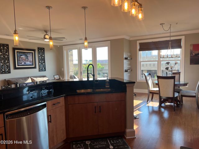 6831 Main Street Unit 212, Wilmington, NC 28405