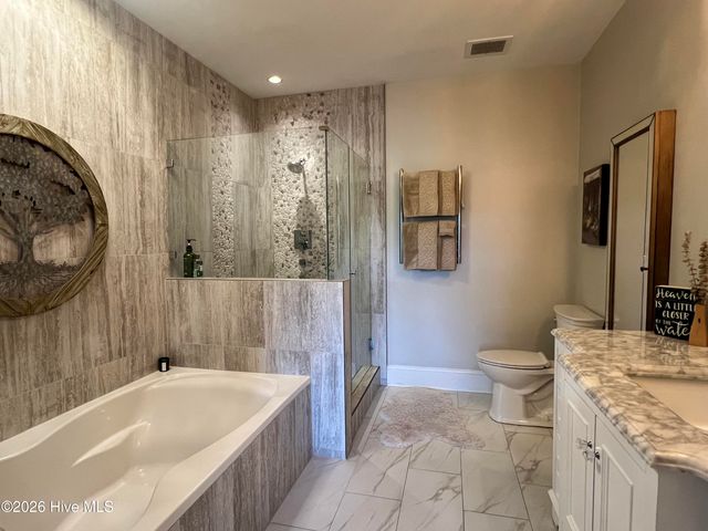 6831 Main Street Unit 212, Wilmington, NC 28405