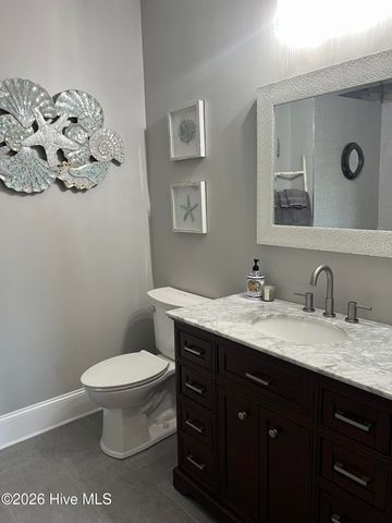 6831 Main Street Unit 212, Wilmington, NC 28405