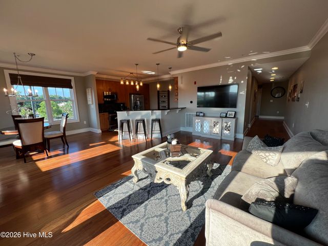 6831 Main Street Unit 212, Wilmington, NC 28405