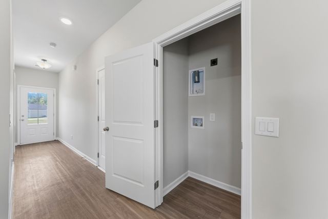1330 Warrens Way, Manning, SC 29102