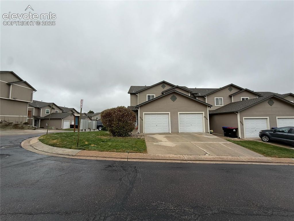 3218 Hearthridge Circle 1201, Colorado Springs, CO 80918 — exterior