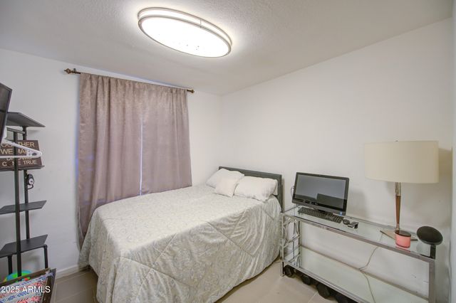 2508 E CLARENDON Avenue, Phoenix, AZ 85016