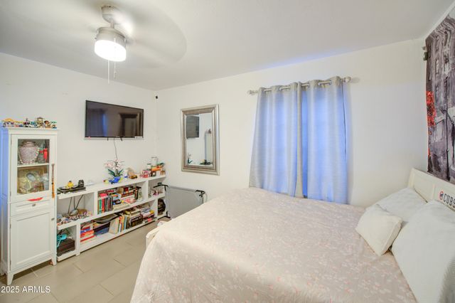 2508 E CLARENDON Avenue, Phoenix, AZ 85016