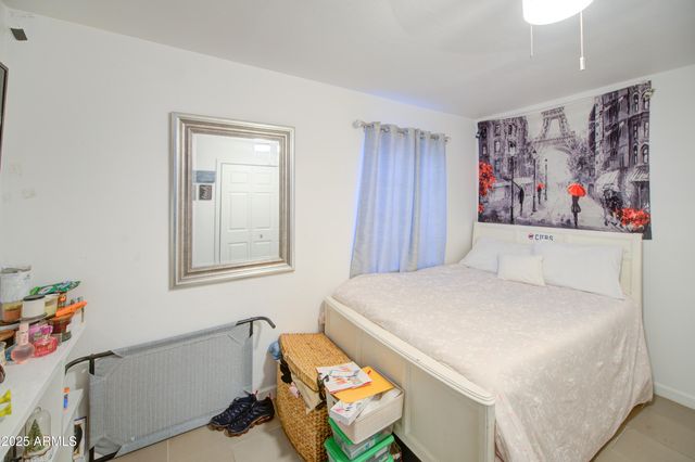 2508 E CLARENDON Avenue, Phoenix, AZ 85016