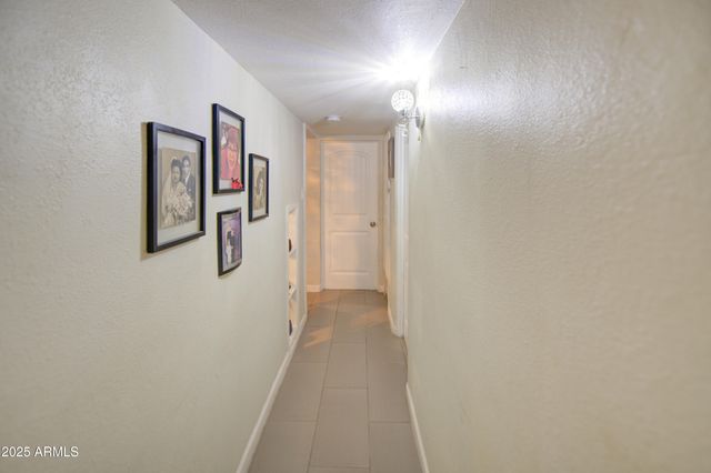 2508 E CLARENDON Avenue, Phoenix, AZ 85016