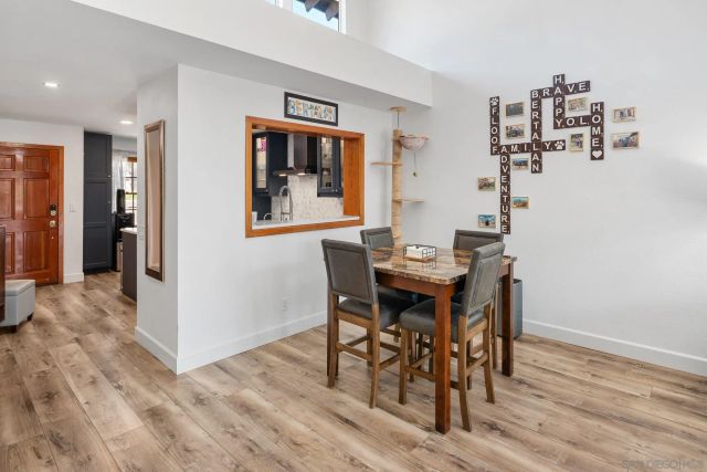 8647 Circle R Valley, Escondido, CA 92026