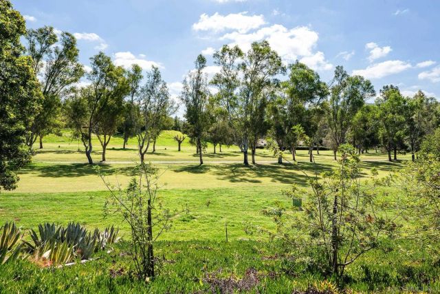 8647 Circle R Valley, Escondido, CA 92026