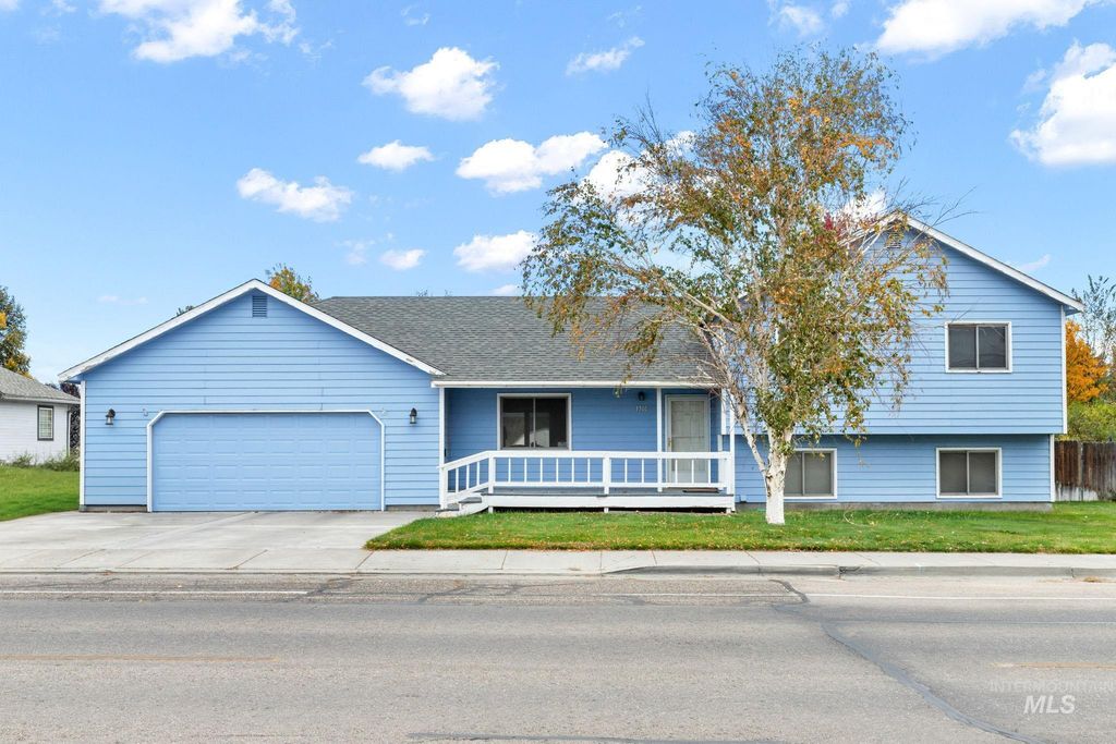 1900 N Third East Street, Mountain Home, ID 83687 photo 2