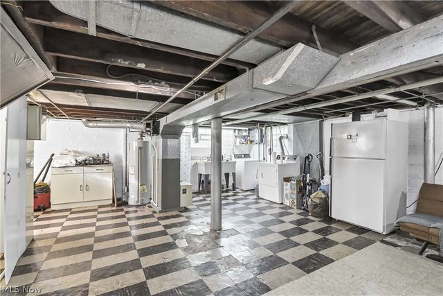 3400 W 91st Street, Cleveland, OH 44102