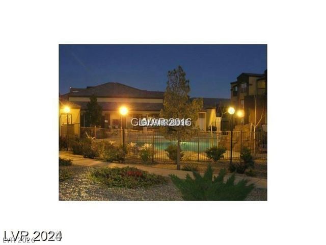6955 DURANGO Drive 2011, Las Vegas, NV 89149