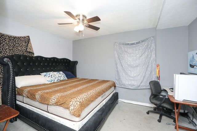 5739 Waterford Drive, Houston, TX 77033