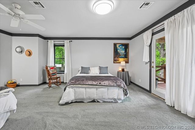 91 Crest Drive, Locust Grove, OK 74352