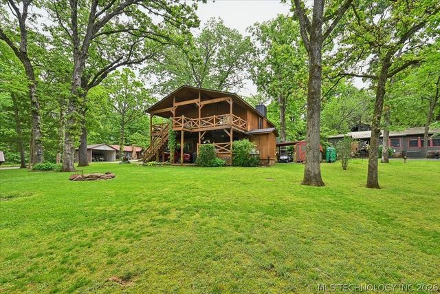 91 Crest Drive, Locust Grove, OK 74352