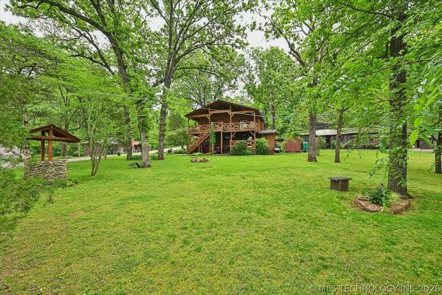 91 Crest Drive, Locust Grove, OK 74352