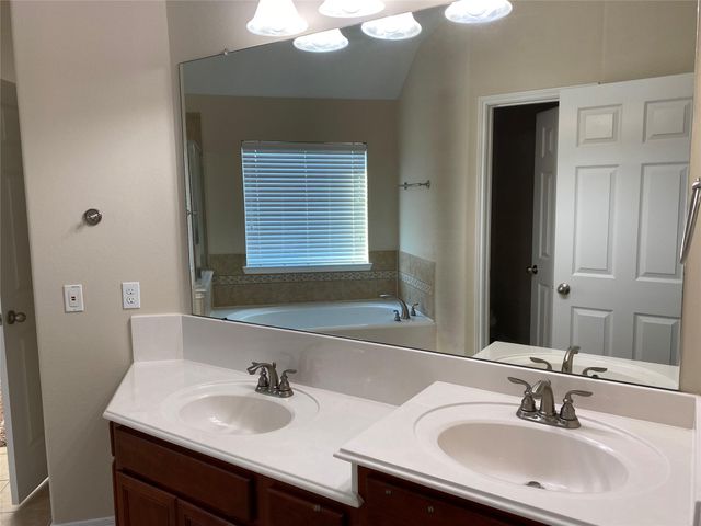 10930 Reston Point Drive, Richmond, TX 77406