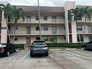 10466 Sunrise Lakes Boulevard 108, Sunrise, FL 33322