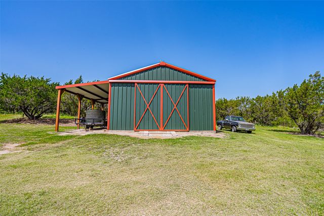 7744 Wd Court, Lipan, TX 76462
