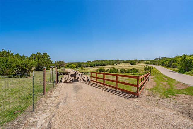 7744 Wd Court, Lipan, TX 76462