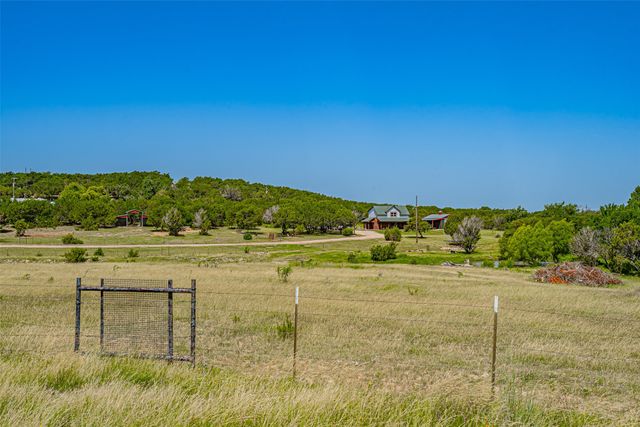 7744 Wd Court, Lipan, TX 76462