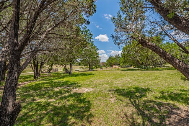 7744 Wd Court, Lipan, TX 76462