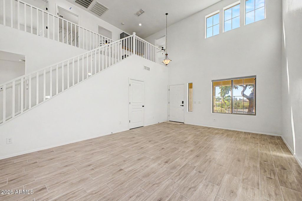 3942 E MAPLEWOOD Street, Gilbert, AZ 85297 — photo 4