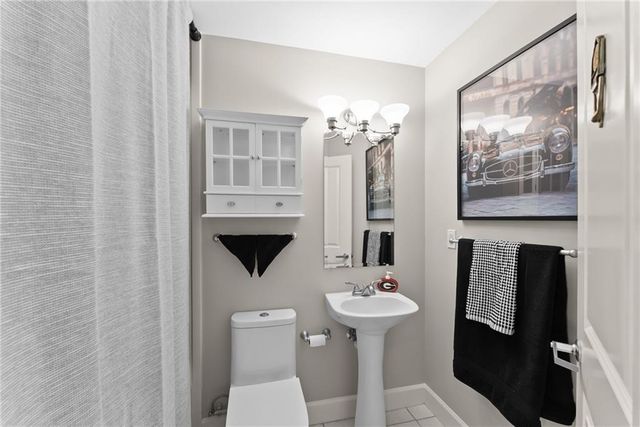 250 W Broad Street 205, Athens, GA 30601