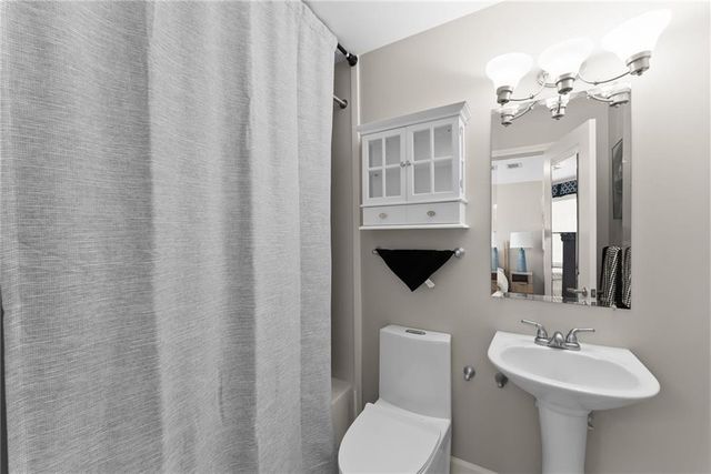 250 W Broad Street 205, Athens, GA 30601