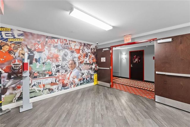 250 W Broad Street 205, Athens, GA 30601