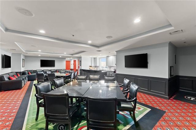 250 W Broad Street 205, Athens, GA 30601