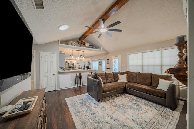 521 Clearwater, Holly Lake Ranch, TX 75765