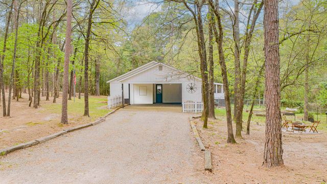 521 Clearwater, Holly Lake Ranch, TX 75765