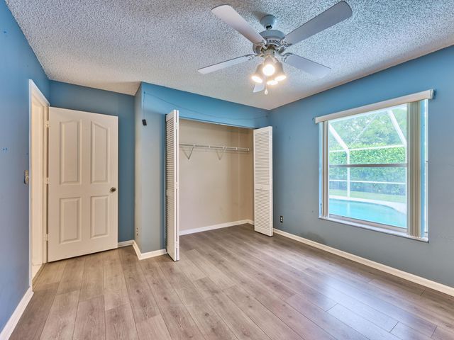4610 NW 100th Way, Coral Springs, FL 33076