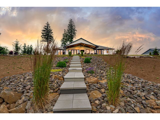 260 BULLHEAD Dr, Castle Rock, WA 98611