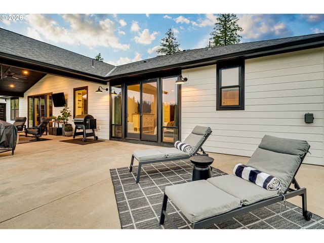 260 BULLHEAD Dr, Castle Rock, WA 98611