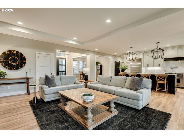 260 BULLHEAD Dr, Castle Rock, WA 98611