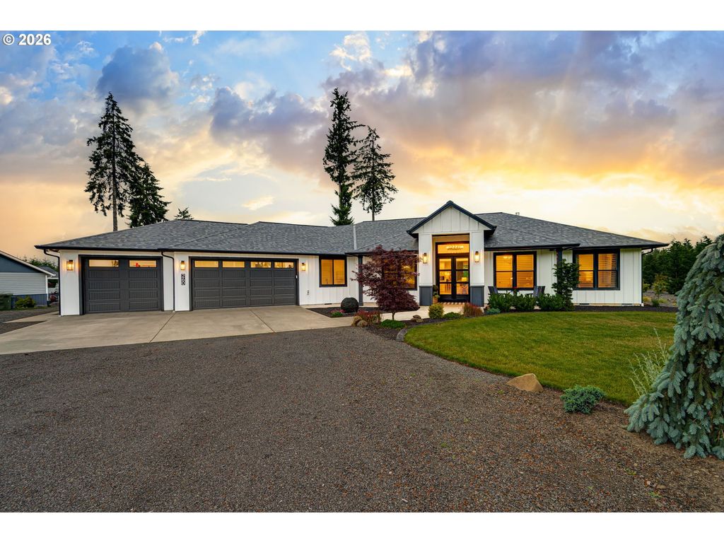 260 BULLHEAD Dr, Castle Rock, WA 98611
