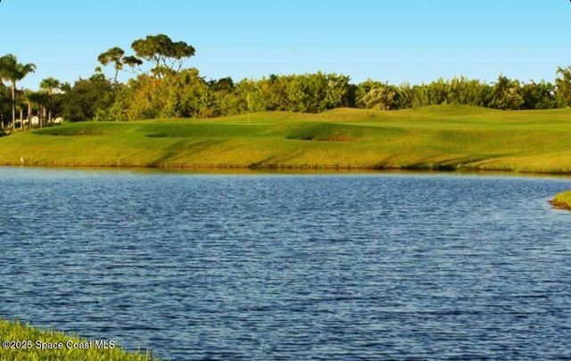 8005 Duncastle Court, Melbourne, FL 32940