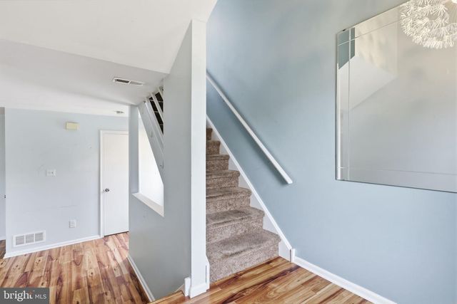 208 DEVON WAY, Levittown, PA 19057