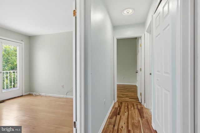208 DEVON WAY, Levittown, PA 19057